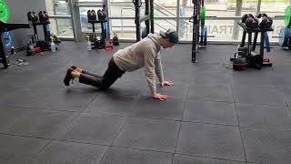 Pause Pushup