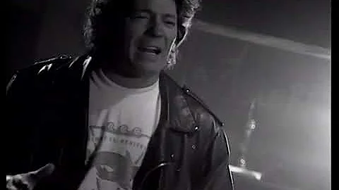 VDEO CLIP Lorenzo Santamara "Dos mujeres y un solo...