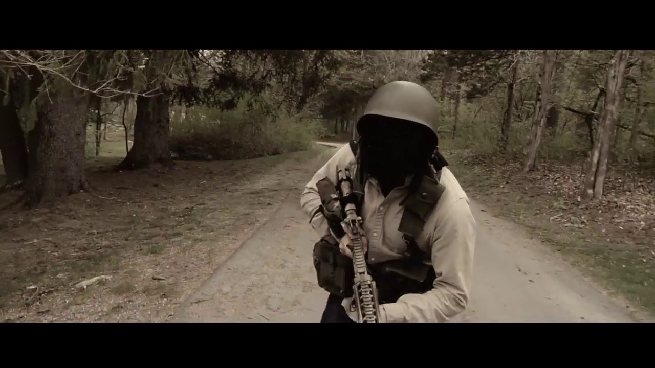 Roland the Headless Thompson Gunner (Unofficial Music Video) YouTube Roland the Headless Thompson Gunner (Unofficial Music Video) YouTube