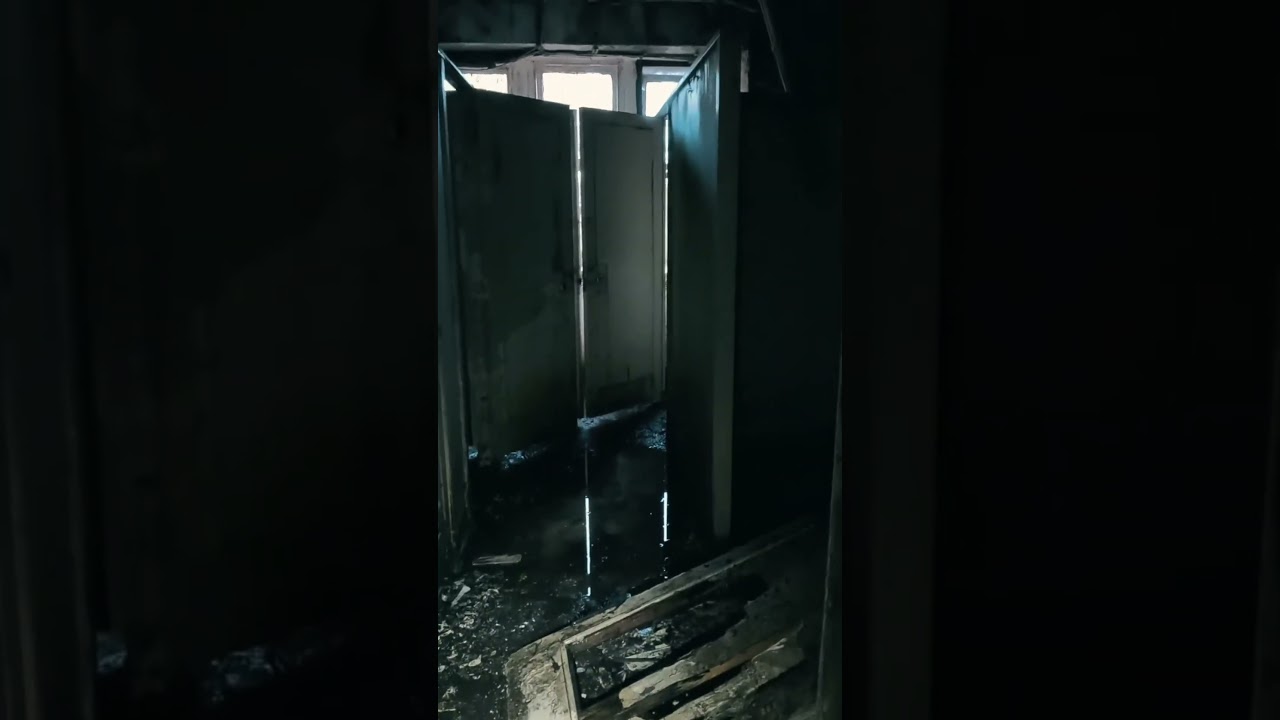 Edificio abbandonato  Esplorazione inquietante!