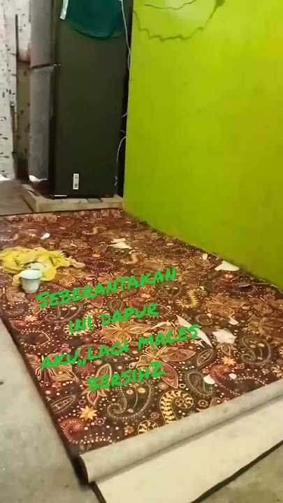 dapur berantakan banget,,kalau ibu a gi males2san