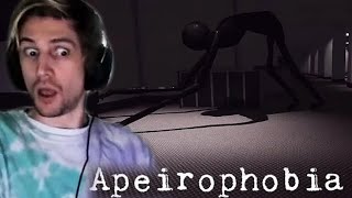 How Is A Children's Game This Frightening? Roblox Apeirophobia screenshot 3