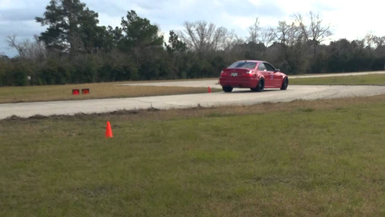 BMW CCA Autocross Houston 12-14-13 - YouTube