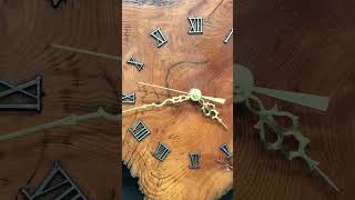 Working 1970s Vintage Rustic Burl Live Edge Slab Wood Handcrafted Wall Clock 18”