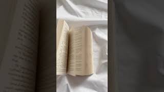 💞#booktokclub #booktube #bookreview #shorts #books #viral #fyp #like #subscribe