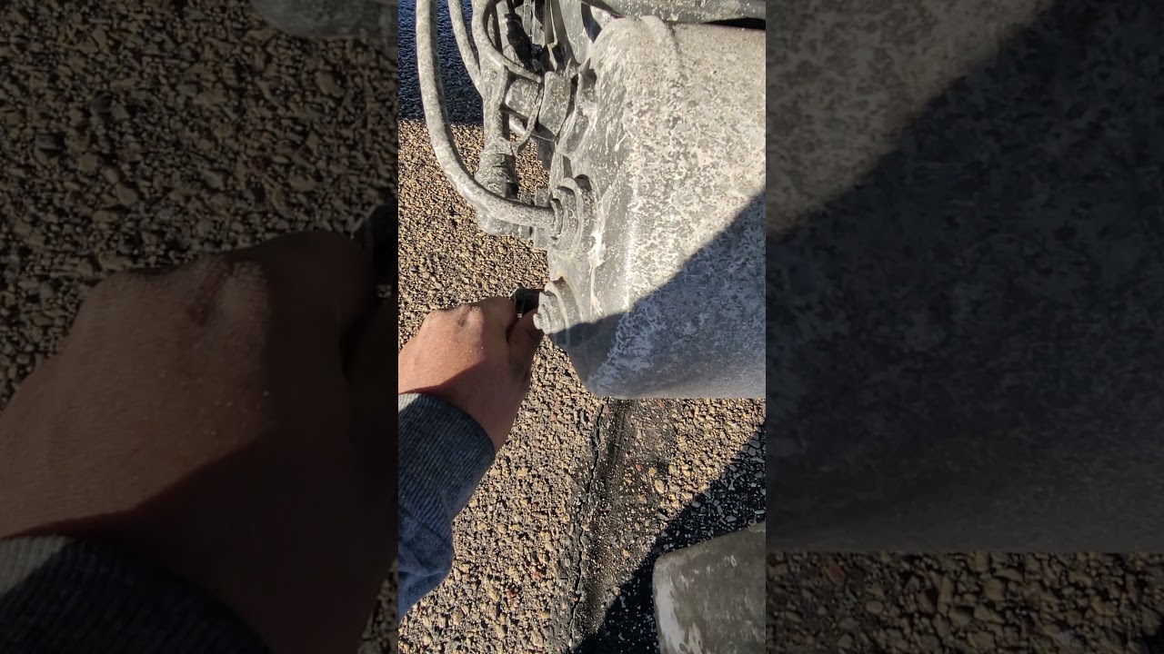 Box Truck Trip Tip Drain air tanks occasionally YouTube