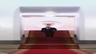 Wide Putin Walking Actual Full Version Resimi