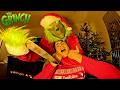 KILLER GRINCH REAL LIFE ESCAPE (PARKOUR POV)