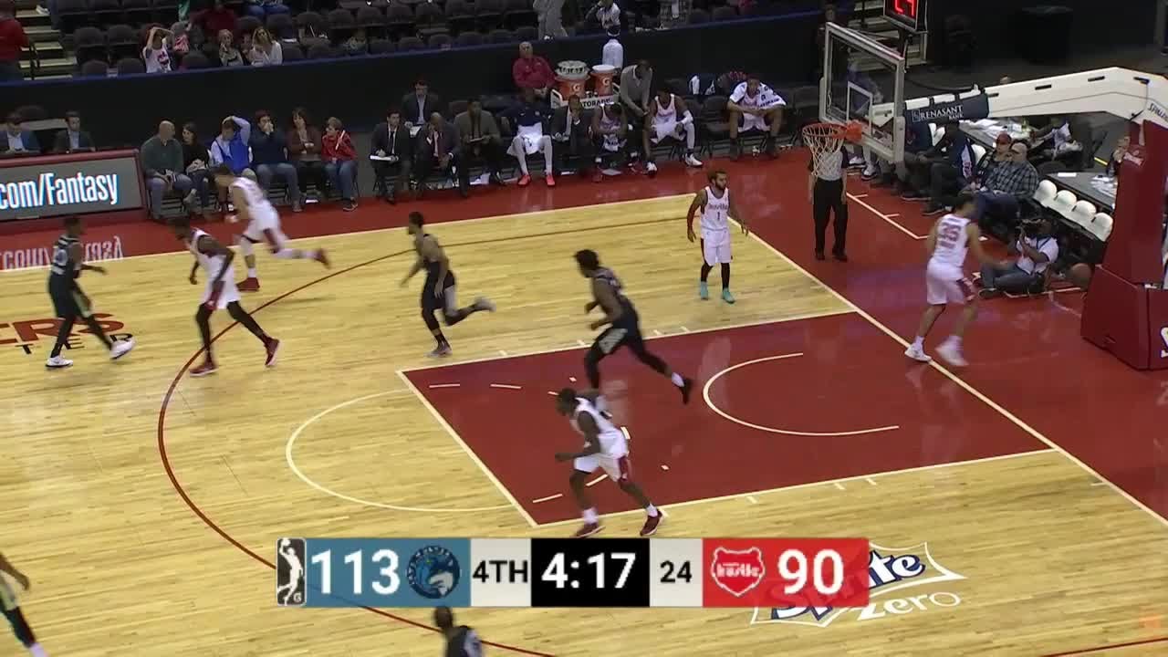 What a dunk by Justin Patton!