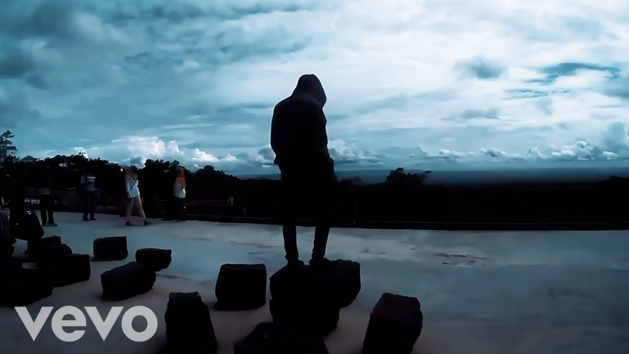  Alan Walker Style - Nothing At All [Official Video]