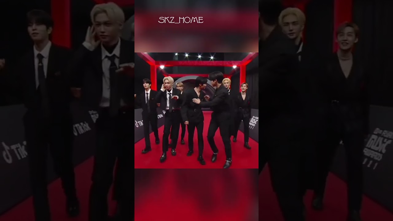 как же они любят своего макне🥲