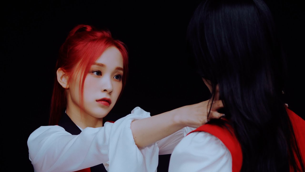 Ready go to ... https://youtu.be/PEKkdIT8JPM [ Dreamcatcher(ëë¦¼ìºì³) 'BEcause' MV]