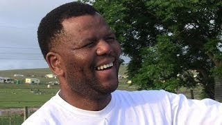 Mandela lookalike vows to carry on the legacy