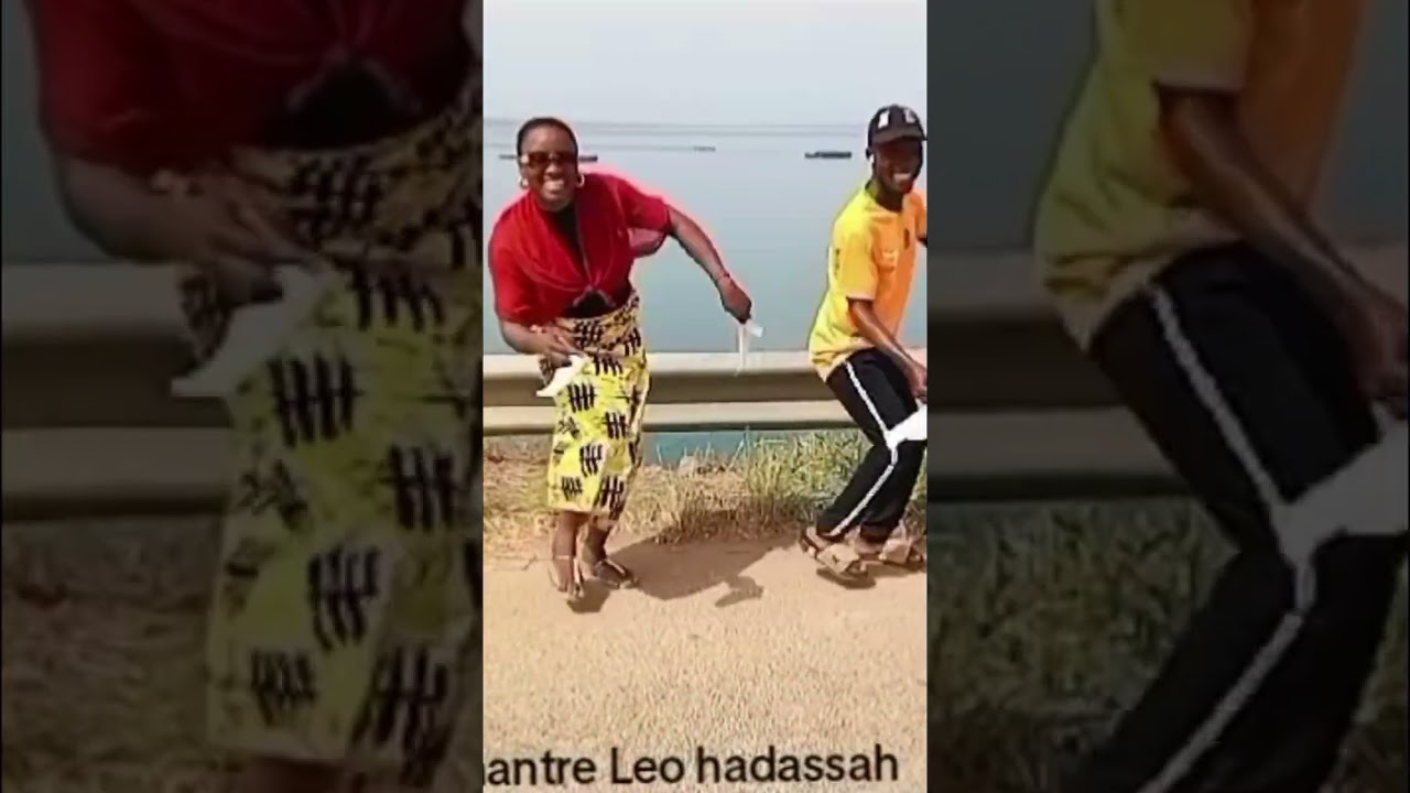 Léo Hadassah en mode natation