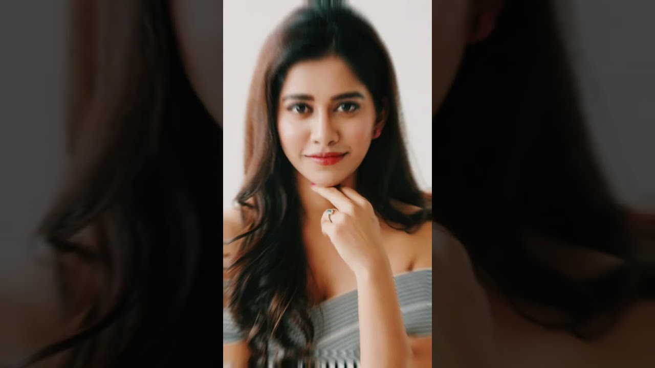 Chand Sifarish Song Status