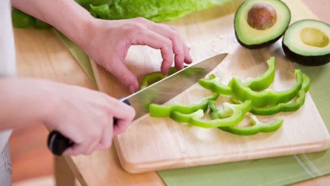 New Hire Video for How to Handle Fresh Produce