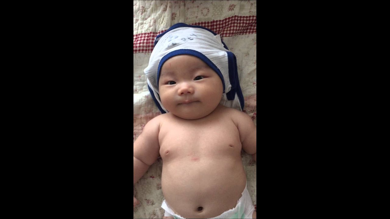 生後3ヶ月の赤ちゃん おでぶ Youtube