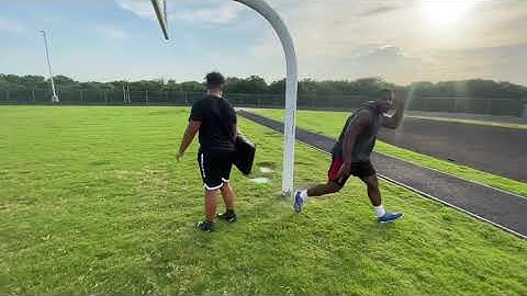 D-Line tip: Coach Wren on How to Defeat The Double Team Block