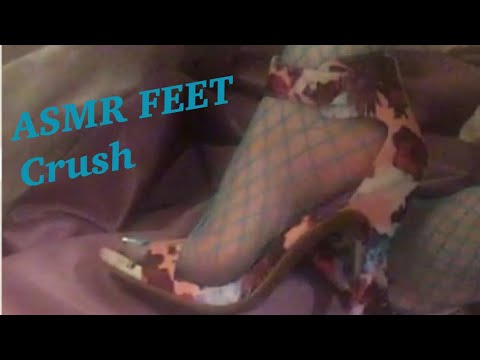 ASMR FEET| Giantess~Fishnet Stockings, Triggers & Play (Requested) ❤️👠