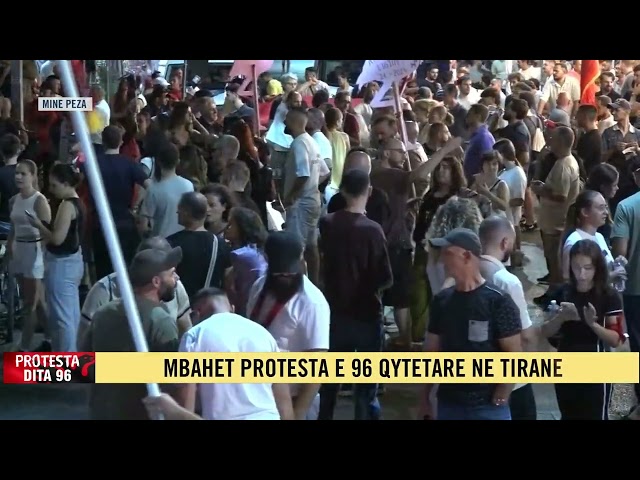 ”Lironi shqipet”! Protestuesit te Blloku i Sigurisë: S’keni pranga për të gjithë