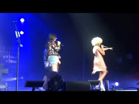 Little Big Town sings "Quit Breaking Up With Me" live in Greenville, SC