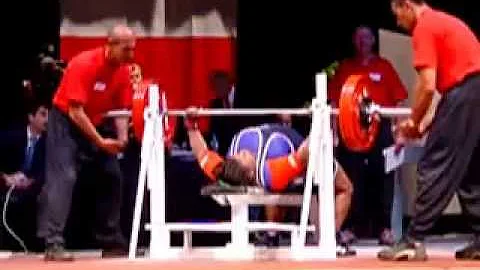 Deborah Ferrell (USA) 3.att.: 180 kg - 2001 IPF Wo...