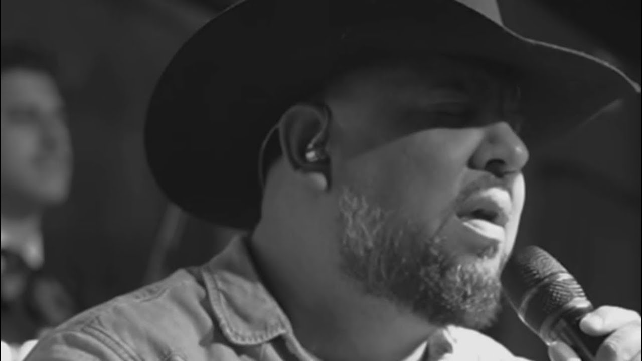 “Por Mujeres Como Tú” Un Gran Tributo a Don Pepe Aguilar.