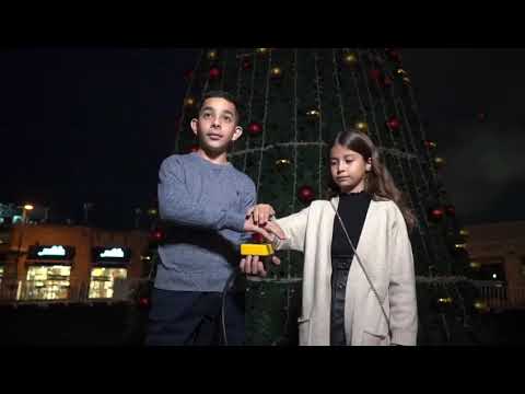 וִידֵאוֹ: איך מכינים עץ חג מולד מבקבוק שמפניה