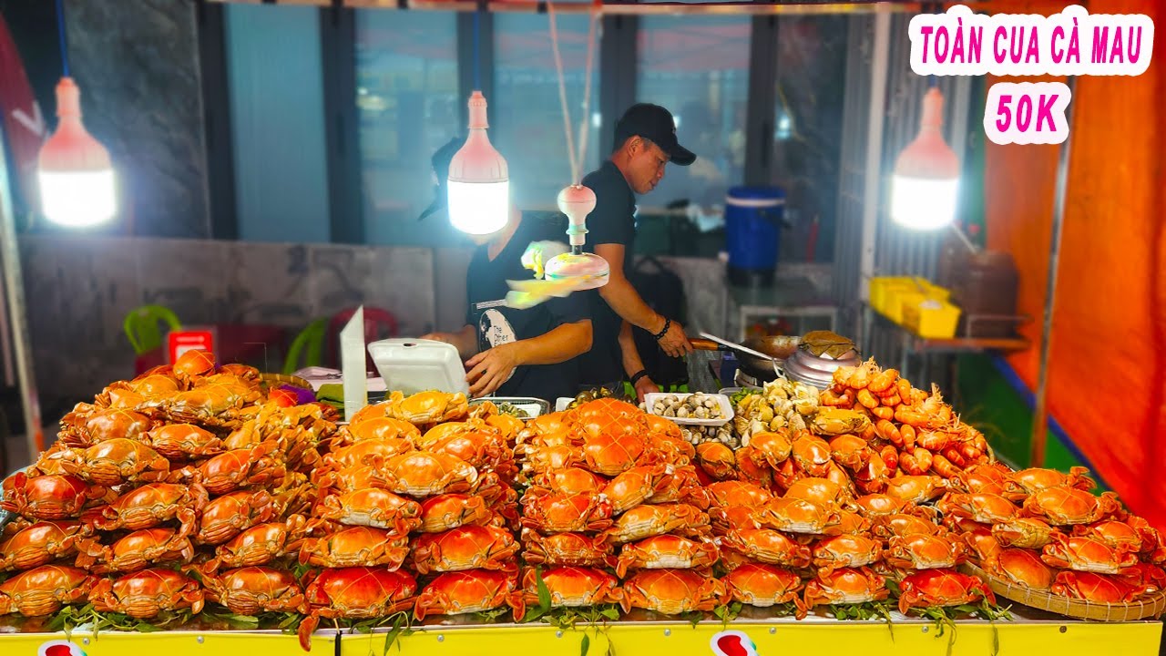 Choáng với Xe Cua Cà Mau vỉa hè gây sốt ở TP.HCM