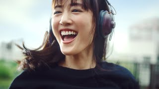綾瀬はるか、爽やかに踊る！CMソングはNovelbright「Sunny Drop」新TVCM『コカ･コーラ ゼロ　新しい時代』篇
