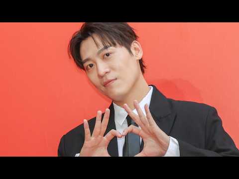 존박(John Park), 눈길 사로 잡는 하트맨 #존박 #가수 #johnpark