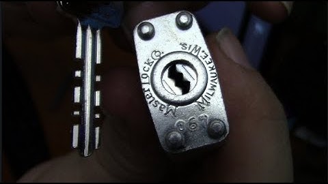 Video 22 - Newbie vs. Warded Master lock using a simple J-hook to bypass all the discs!