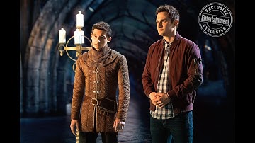 Once Upon a Time boss explains that shocking timeline reveal