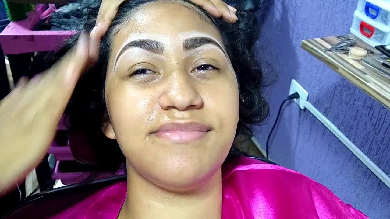 UM DIA DE NOIVA NO SALÃO