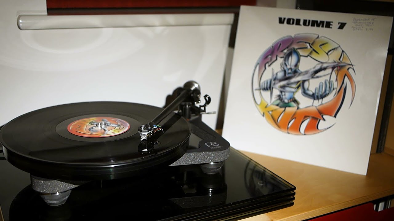 Prisoners Of Technology - One-Two (World Cup '98 Mix) (Fresh Kutt Volume 7 A) 1998