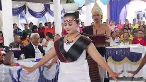 Tortor sipitu cawan ada tradisi batak