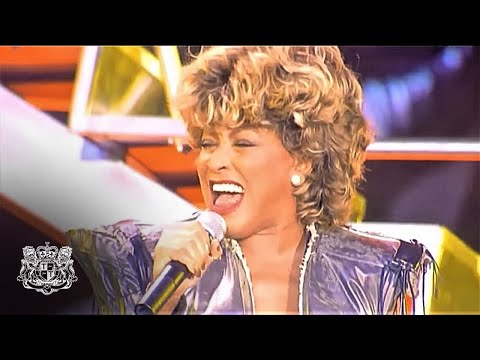 Tina Turner - We Don't Need Another Hero - Live Wembley (2000) I HD 1080p