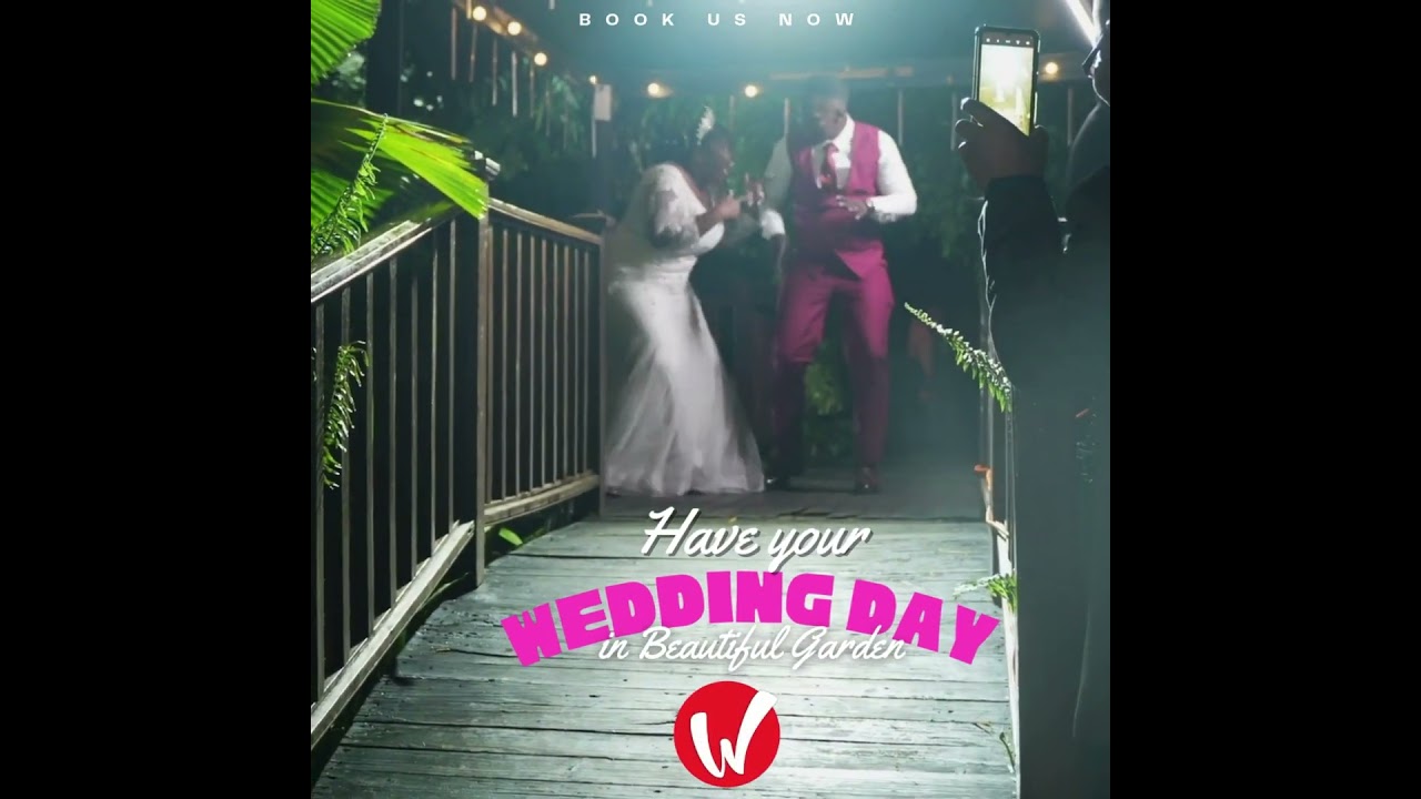 A Wedding Reception in a Beautiful Garden | Willy's Thatch Roof