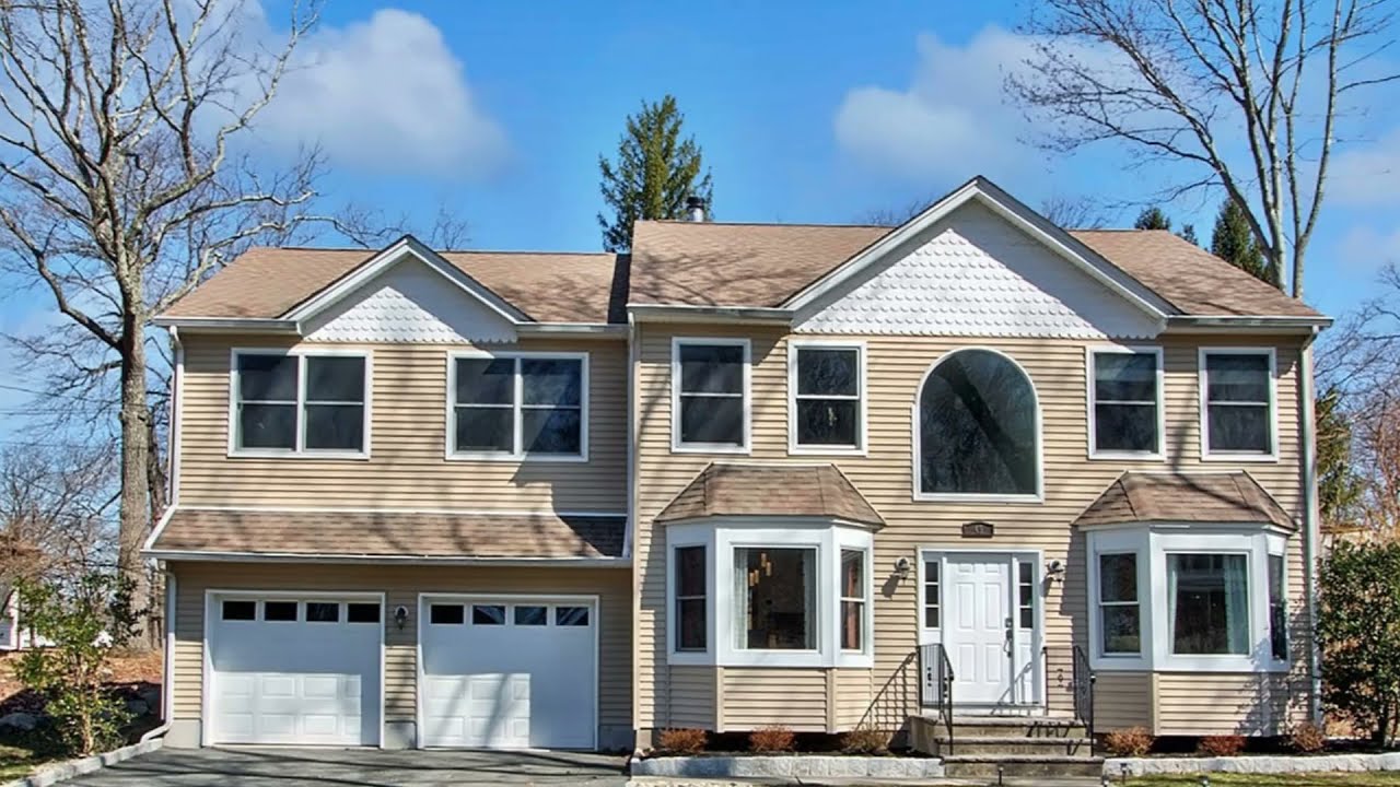 45 Mohawk Ave in White Meadow Lake, Rockaway NJ 07866 is For Sale