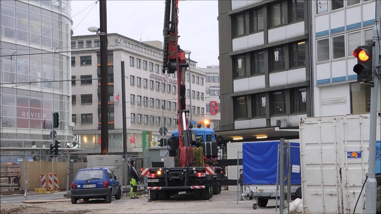 Kran Fassi F800XP und Container von LKW laden - YouTube