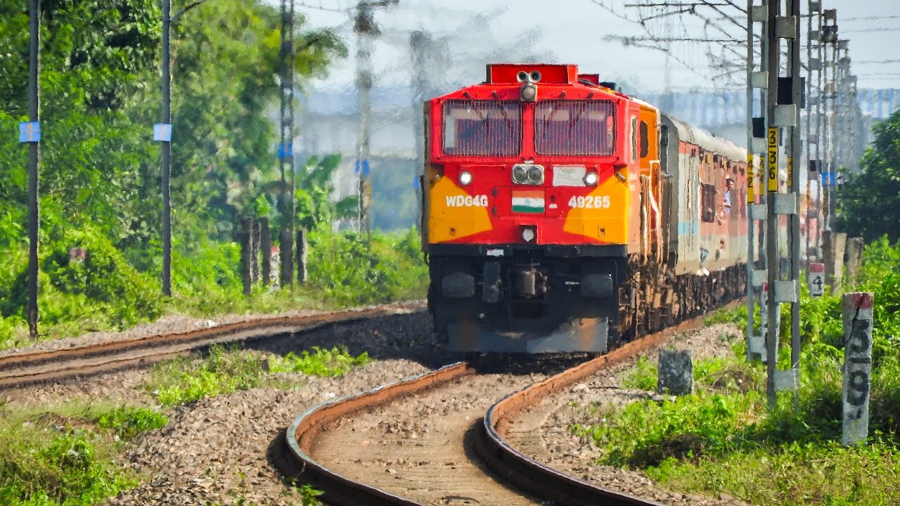 EXTREMELY RARE IN NFR | GANDHIDHAM WDG-4G LEADING 22502 NTSK - BENGALURU WEEKLY EXPRESS | RF RAJ ROY