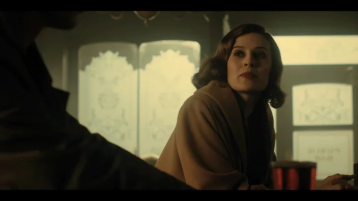 Alfred Pennyworth Meets Martha Kane For First Time...