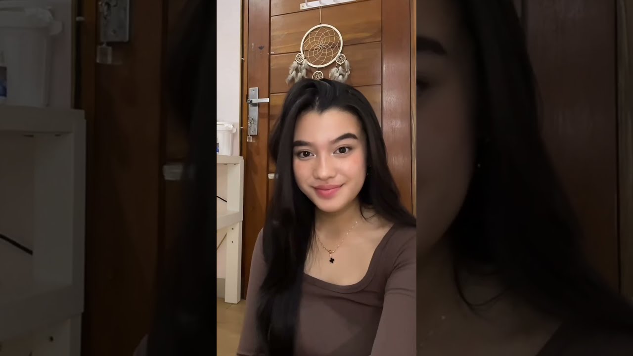 nayla astrid live tiktok (11-12-2023)