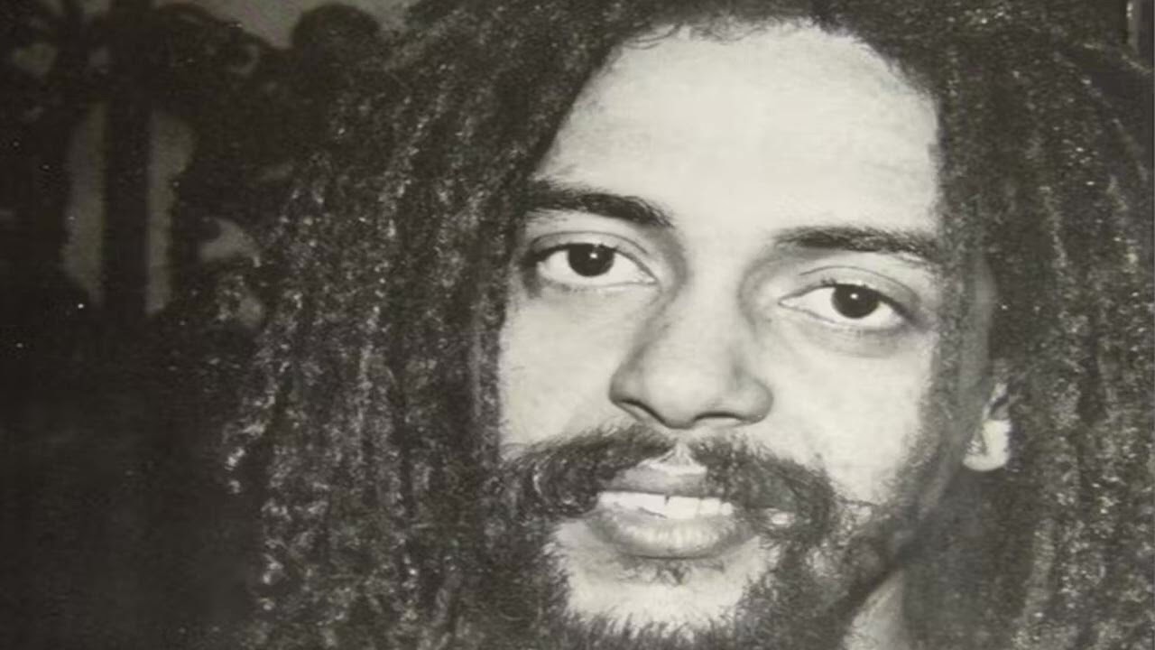 Shorty - President Mash Up The Resident {1972} - YouTube