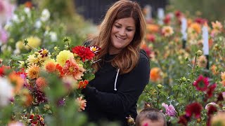 Making a Bright & Bold Arrangement from the Cut Flower Garden! ✂❤ // Garden Answer