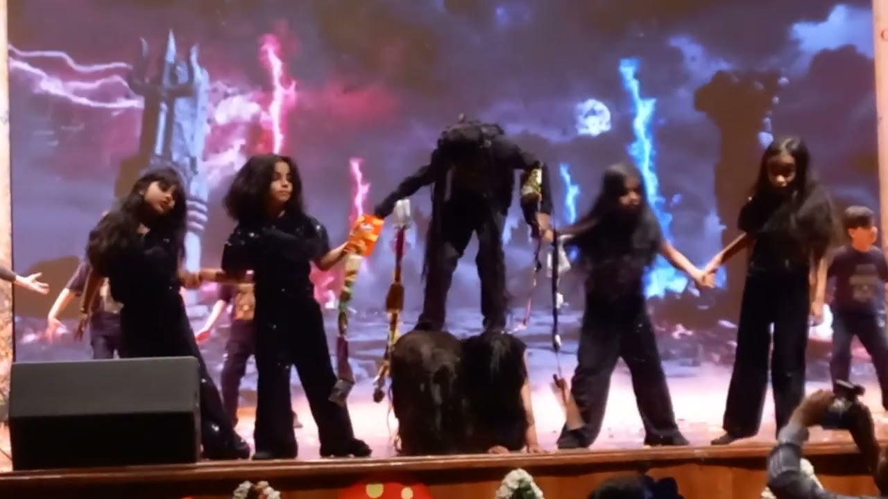 #horror song performance 