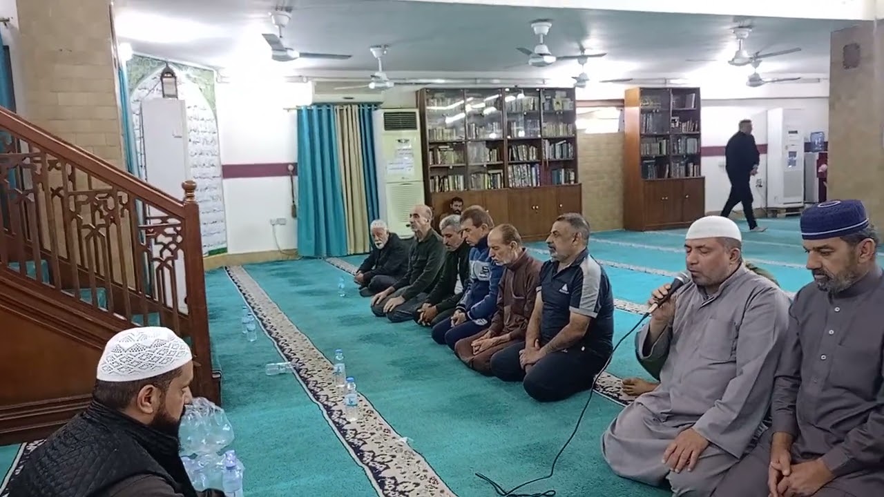 5رقم 6#3#2026 صلاه تراويح في شهر رمضان يوم 17جامع عرفات كان أمام الصلاةدكتور حيدر هادي العودة رفاعي