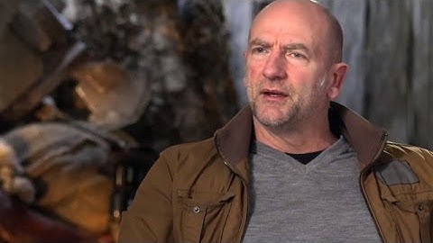 The Hobbit: An Unexpected Journey - Extended Edition Blu-ray: "Chronciles" Featurette