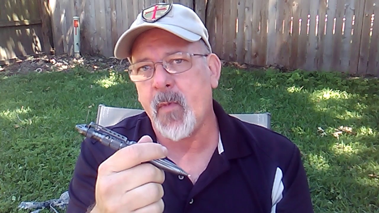 RAY REVIEWS - The Uzi Tactical Pen