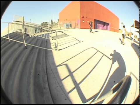 Na-kel Smith throwin down-